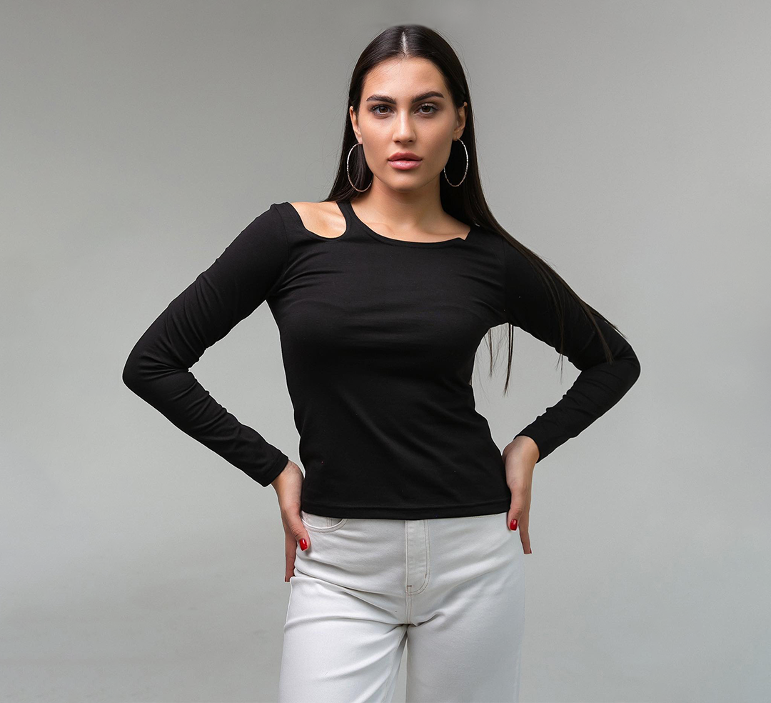 Кадр из кампании магазина одежды DRESS CODE